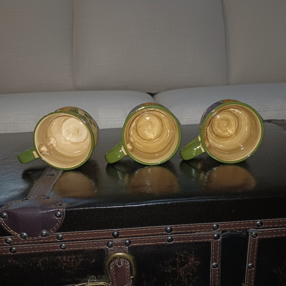 Home Trends Granada Mugs Set Of 3 - Picture 4 of 8